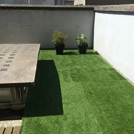 Lofty - Hypercentre: Moderne Avec Terrasse *